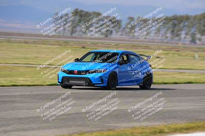 media/Mar-30-2025-Speed Ventures (Sun) [[39e6b1441d]]/Yellow/Front Straight/